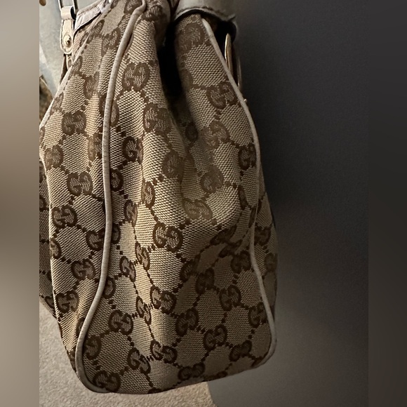 Gucci GG Sukey Medium Tote - Authentic - Picture 5 of 14